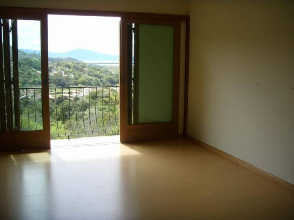 Imagem Casa com 4 Quartos à Venda, em Santo Antonio De Lisboa - Florianópolis Imagem Casa com 4 Quartos à Venda, em Santo Antonio De Lisboa - Florianópolis
