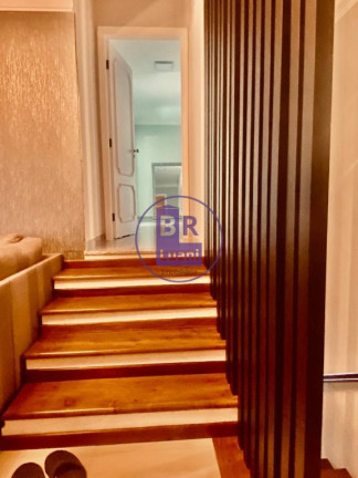 Imagem Sobrado com 3 Quartos à Venda, 614 m² em Quebec - Londrina Imagem Sobrado com 3 Quartos à Venda, 614 m² em Quebec - Londrina