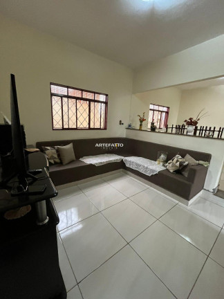 Imagem Casa com 3 Quartos à Venda, 155 m² Imagem Casa com 3 Quartos à Venda, 155 m²