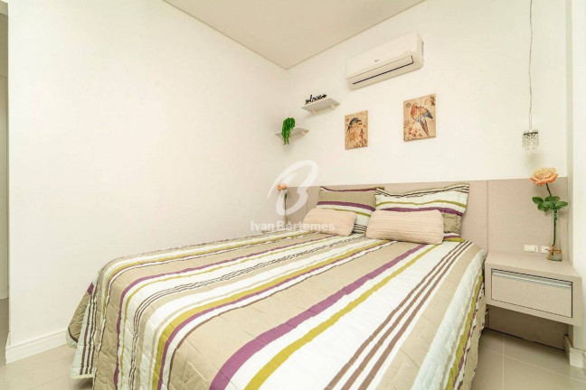 Imagem Apartamento com 2 Quartos para Temporada, em Centro - Bombinhas Imagem Apartamento com 2 Quartos para Temporada, em Centro - Bombinhas