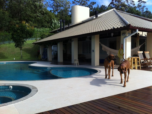 Imagem Casa com 6 Quartos à Venda, 493 m² em João Paulo - Florianópolis Imagem Casa com 6 Quartos à Venda, 493 m² em João Paulo - Florianópolis