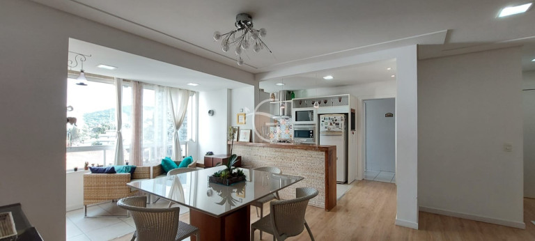 Imagem Apartamento com 3 Quartos à Venda, 115 m² em Atiradores - Joinville