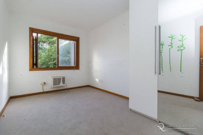 Imagem Apartamento com 2 Quartos à Venda, 165 m² em Petrópolis - Porto Alegre Imagem Apartamento com 2 Quartos à Venda, 165 m² em Petrópolis - Porto Alegre