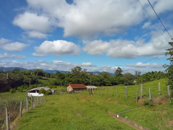 Imagem Chácara com 2 Quartos à Venda, 55.000 m² em Andradas Imagem Chácara com 2 Quartos à Venda, 55.000 m² em Andradas