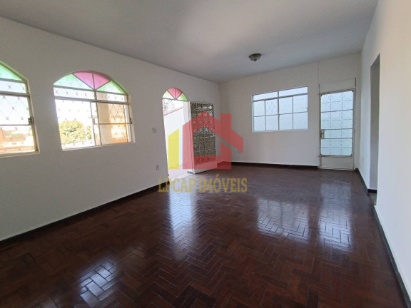 Imagem Casa com 3 Quartos à Venda, 470 m² em Sagrada Família - Belo Horizonte Imagem Casa com 3 Quartos à Venda, 470 m² em Sagrada Família - Belo Horizonte