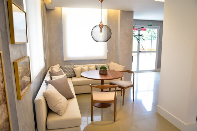 Imagem Apartamento com 2 Quartos à Venda, 61 m² em Taquaral - Campinas