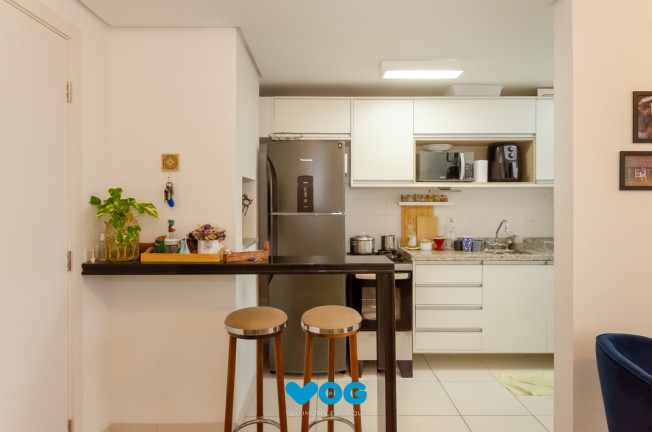 Imagem Imóvel com 3 Quartos à Venda, 65 m² em Petrópolis - Porto Alegre
