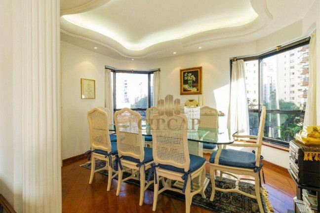 Imagem Apartamento com 3 Quartos à Venda, 256 m² em Aclimação - São Paulo