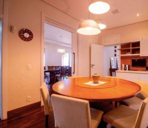 Imagem Casa com 6 Quartos à Venda, 1.150 m² em Centro - Itupeva Imagem Casa com 6 Quartos à Venda, 1.150 m² em Centro - Itupeva