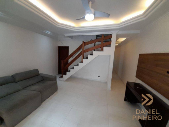 Imagem Sobrado com 4 Quartos à Venda, 115 m² em Vila Guilhermina - Praia Grande Imagem Sobrado com 4 Quartos à Venda, 115 m² em Vila Guilhermina - Praia Grande
