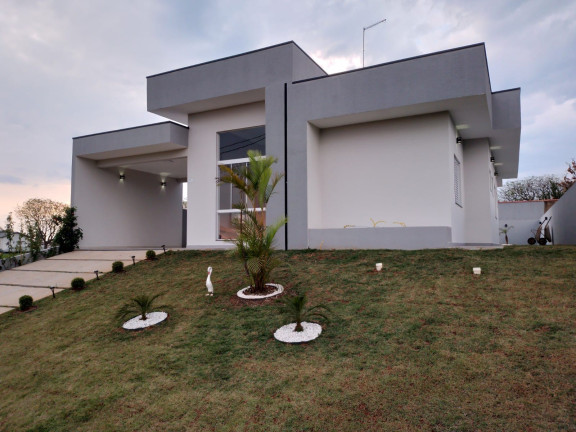 Imagem Casa com 3 Quartos à Venda, 145 m² em Ninho Verde I - Porangaba Imagem Casa com 3 Quartos à Venda, 145 m² em Ninho Verde I - Porangaba