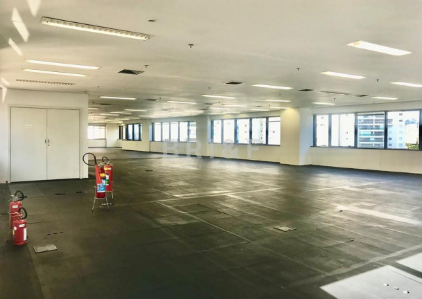 Imagem Edifício Residencial para Alugar, 498 m² em Cidade Monções - São Paulo Imagem Edifício Residencial para Alugar, 498 m² em Cidade Monções - São Paulo