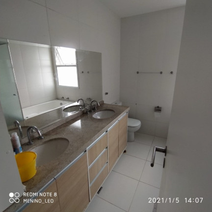 Imagem Imóvel com 5 Quartos à Venda, 169 m² em Ponta Negra - Manaus Imagem Imóvel com 5 Quartos à Venda, 169 m² em Ponta Negra - Manaus