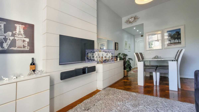 Imagem Apartamento com 2 Quartos à Venda, 70 m² em Lagoa - Rio De Janeiro Imagem Apartamento com 2 Quartos à Venda, 70 m² em Lagoa - Rio De Janeiro