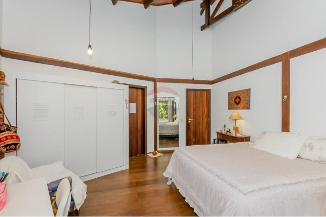 Imagem Casa com 3 Quartos à Venda, 314 m² em Granja Viana - Cotia Imagem Casa com 3 Quartos à Venda, 314 m² em Granja Viana - Cotia