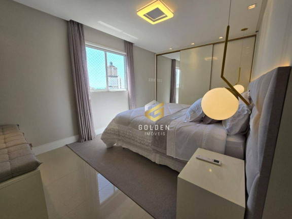 Imagem Apartamento com 3 Quartos à Venda, 136 m² em Centro - Balneário Camboriú Imagem Apartamento com 3 Quartos à Venda, 136 m² em Centro - Balneário Camboriú