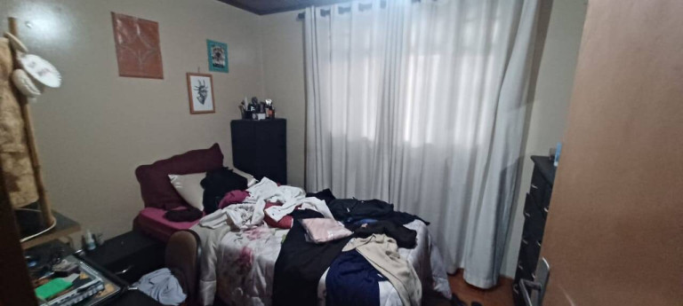 Imagem Casa com 6 Quartos à Venda, em Guará Ii - Brasília Imagem Casa com 6 Quartos à Venda, em Guará Ii - Brasília
