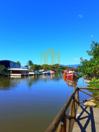 Imagem Sobrado com 6 Quartos à Venda, 347 m² em Jardim Nomar - Caraguatatuba