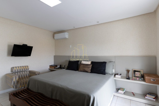 Imagem Imóvel com 4 Quartos à Venda, 260 m² em Piatã - Salvador Imagem Imóvel com 4 Quartos à Venda, 260 m² em Piatã - Salvador