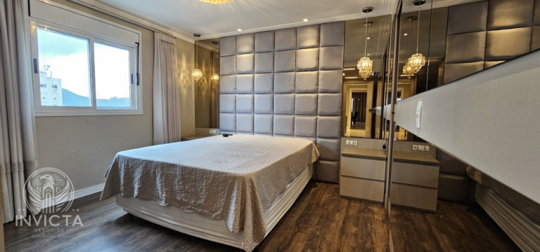 Imagem Cobertura com 5 Quartos à Venda, 261 m² em Barra Sul - Balneário Camboriú Imagem Cobertura com 5 Quartos à Venda, 261 m² em Barra Sul - Balneário Camboriú