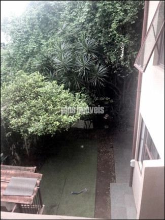 Imagem Casa com 4 Quartos à Venda, 400 m² em Alto De Pinheiros - São Paulo Imagem Casa com 4 Quartos à Venda, 400 m² em Alto De Pinheiros - São Paulo