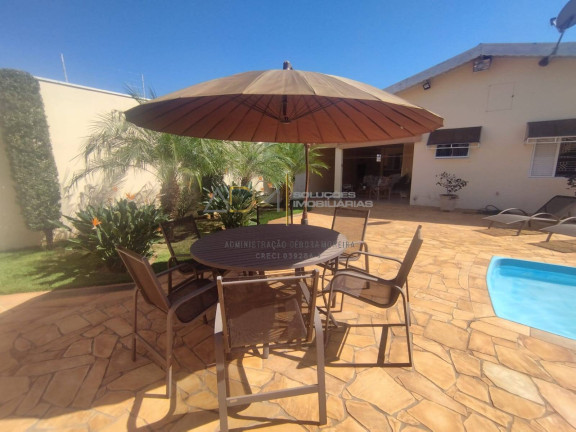 Imagem Casa com 3 Quartos à Venda, 240 m² em Vila Rodrigues Alves - Botucatu Imagem Casa com 3 Quartos à Venda, 240 m² em Vila Rodrigues Alves - Botucatu