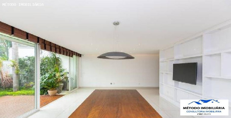 Imagem Casa com 5 Quartos à Venda, 275 m² em Alto Da Boa Vista - São Paulo Imagem Casa com 5 Quartos à Venda, 275 m² em Alto Da Boa Vista - São Paulo