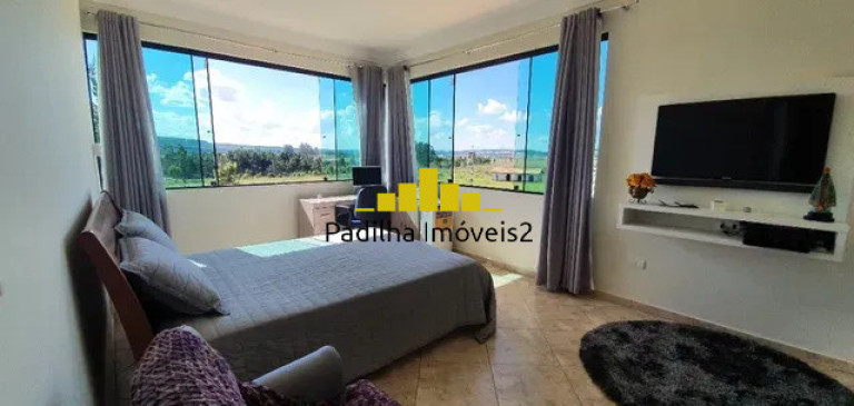 Imagem Chácara com 5 Quartos à Venda, 360.000 m² em Centro - Sarapuí Imagem Chácara com 5 Quartos à Venda, 360.000 m² em Centro - Sarapuí