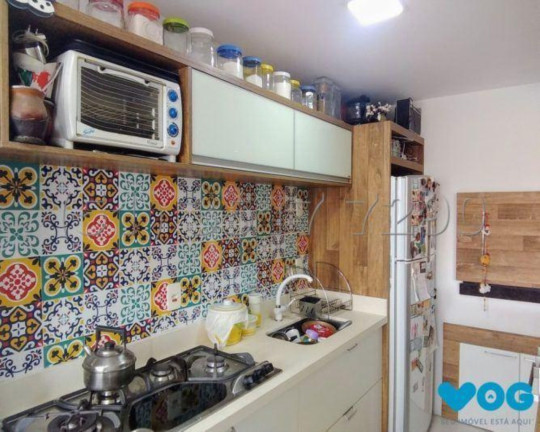 Imagem Imóvel com 2 Quartos à Venda, 68 m² em Menino Deus - Porto Alegre