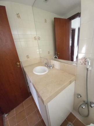 Imagem Imóvel com 3 Quartos à Venda, 110 m² em Icaraí - Niterói Imagem Imóvel com 3 Quartos à Venda, 110 m² em Icaraí - Niterói