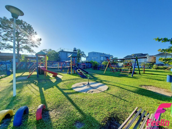 Imagem Casa com 3 Quartos à Venda, 127 m² em Campeche - Florianópolis Imagem Casa com 3 Quartos à Venda, 127 m² em Campeche - Florianópolis