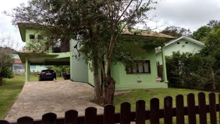 Imagem Casa com 3 Quartos à Venda, 660 m² em Centro - Viamão