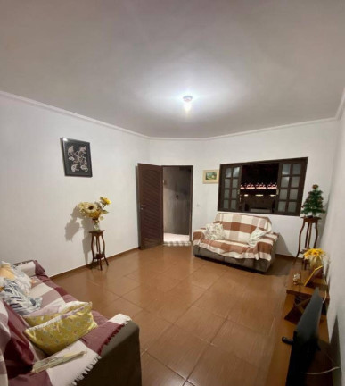 Sobrado com 3 Quartos à Venda, 125 m² em Vila Antônio Augusto Luiz - Caçapava