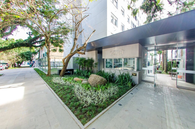 Imagem Imóvel com 2 Quartos à Venda, 65 m² em Higienópolis - Porto Alegre Imagem Imóvel com 2 Quartos à Venda, 65 m² em Higienópolis - Porto Alegre