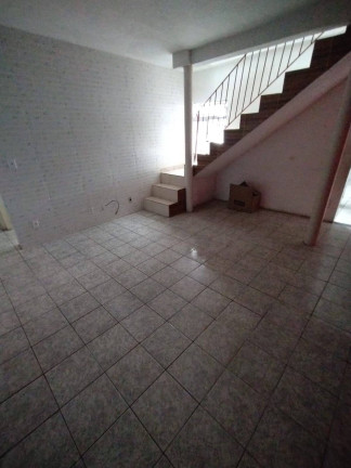 Imagem Casa com 3 Quartos para Alugar,  em Vila Nova York - São Paulo