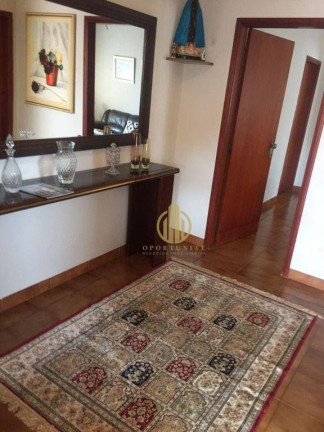 Imagem Casa com 3 Quartos à Venda, 262 m² em Centro - Jardinópolis Imagem Casa com 3 Quartos à Venda, 262 m² em Centro - Jardinópolis