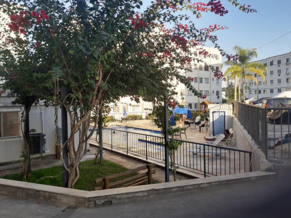 Imagem Apartamento com 2 Quartos à Venda,  em Campo Grande - Rio De Janeiro