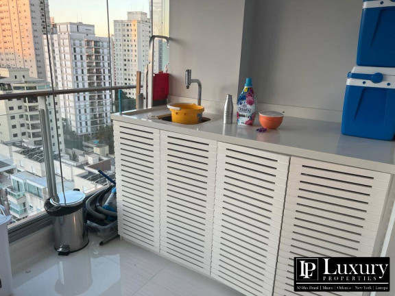 Imagem Apartamento com 3 Quartos à Venda, 180 m² em Vila Nova Conceição - São Paulo Imagem Apartamento com 3 Quartos à Venda, 180 m² em Vila Nova Conceição - São Paulo
