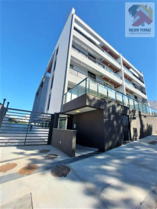 Imagem Apartamento com 2 Quartos para Alugar, 61 m² em Coqueiros - Florianópolis