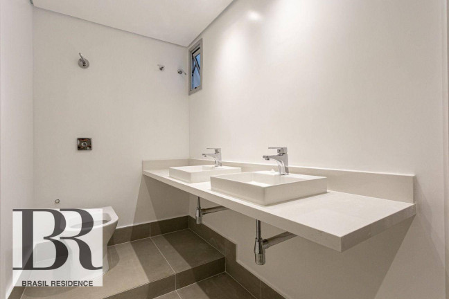 Imagem Apartamento com 2 Quartos à Venda, 161 m² em Moema - São Paulo Imagem Apartamento com 2 Quartos à Venda, 161 m² em Moema - São Paulo