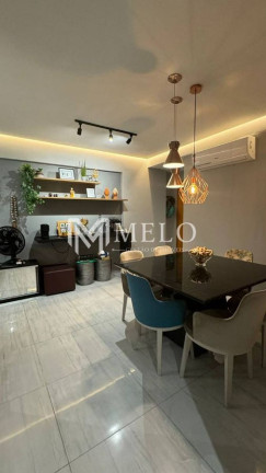 Imagem Apartamento com 2 Quartos à Venda, 80 m² em Casa Amarela - Recife