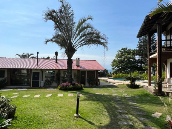 Imagem Imóvel com 2 Quartos à Venda, 130 m² em Praia Do Estaleirinho - Balneário Camboriú