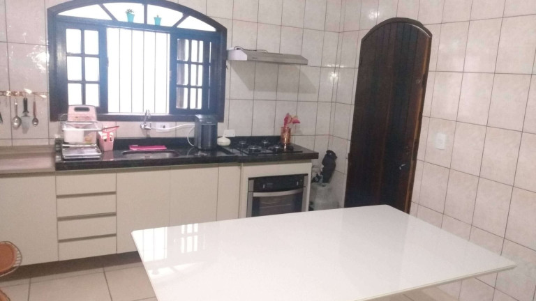 Imagem Sobrado com 3 Quartos à Venda, 90 m² em Jardim Elizabeth - Mauá Imagem Sobrado com 3 Quartos à Venda, 90 m² em Jardim Elizabeth - Mauá