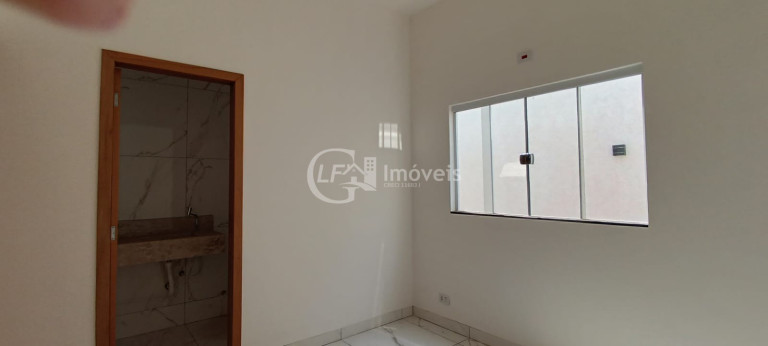 Imagem Casa com 3 Quartos à Venda, 240 m² em Santo Antônio - Campo Grande Imagem Casa com 3 Quartos à Venda, 240 m² em Santo Antônio - Campo Grande