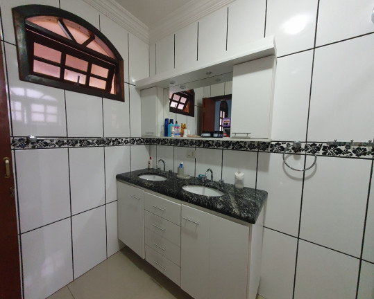 Imagem Sobrado com 4 Quartos à Venda, 440 m² em Vila Das Belezas - São Paulo