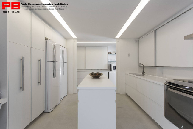Imagem Casa com 3 Quartos à Venda, 723 m² em Jardim Paulista - São Paulo Imagem Casa com 3 Quartos à Venda, 723 m² em Jardim Paulista - São Paulo