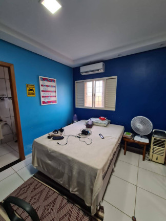 Imagem Sobrado com 4 Quartos à Venda, 615 m² em Jardim Comodoro - Cuiabá Imagem Sobrado com 4 Quartos à Venda, 615 m² em Jardim Comodoro - Cuiabá
