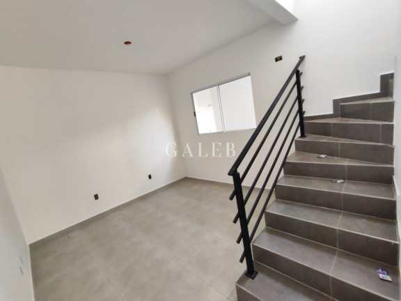 Imagem Casa com 2 Quartos à Venda, 75 m² em Jardim Santo Antônio - Atibaia Imagem Casa com 2 Quartos à Venda, 75 m² em Jardim Santo Antônio - Atibaia