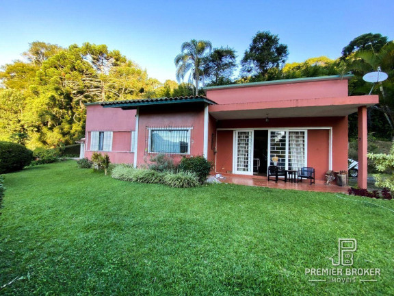 Imagem Casa com 4 Quartos à Venda, 133 m² em Golfe - Teresópolis Imagem Casa com 4 Quartos à Venda, 133 m² em Golfe - Teresópolis