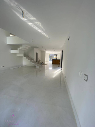 Imagem Casa com 5 Quartos à Venda,  em Barra Da Tijuca - Rio De Janeiro